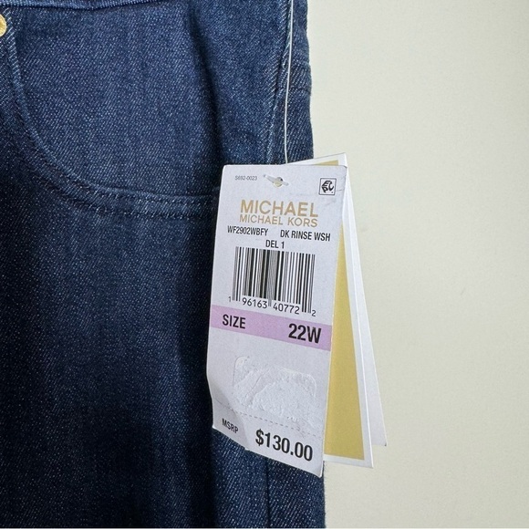 NWT MICHAEL Michael Kors Fold Over Crop Wide Gold Button Jean Size 22W - Picture 5 of 7
